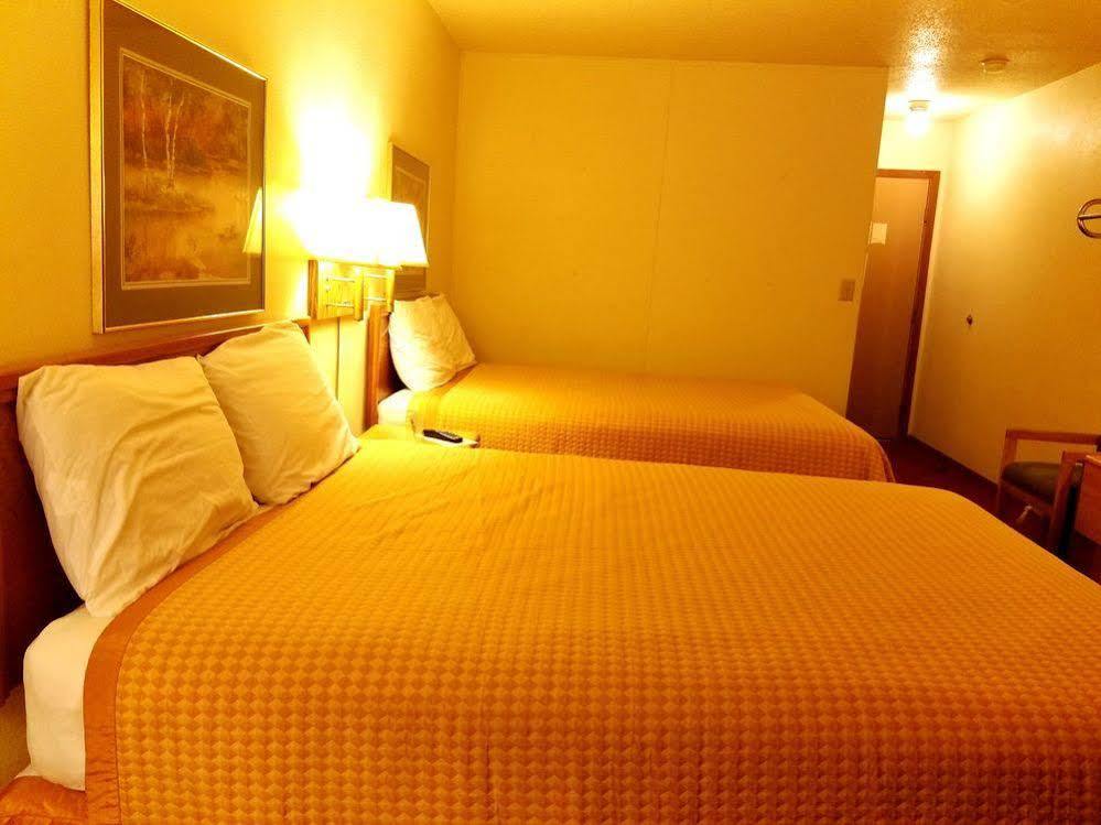 Sunset Inn Williamsburg Extérieur photo